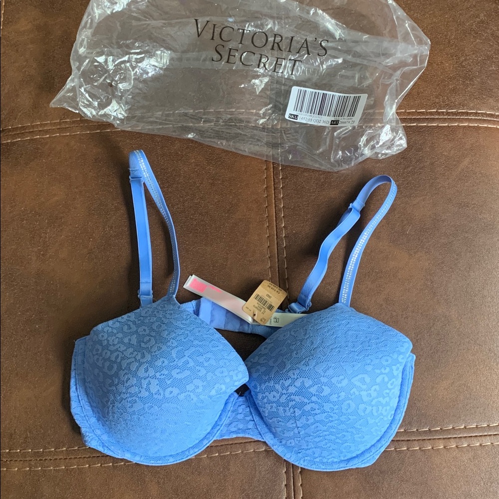 Victoria's Secret Blue Animal Print Bra